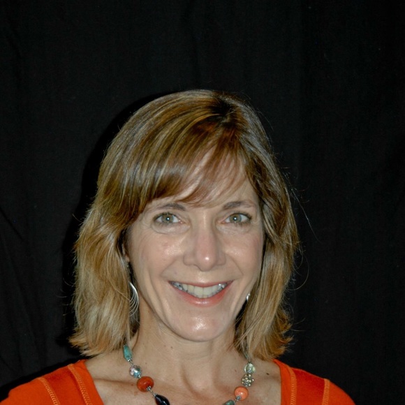 Meet your Posher, Kim - Picture 1 of 1